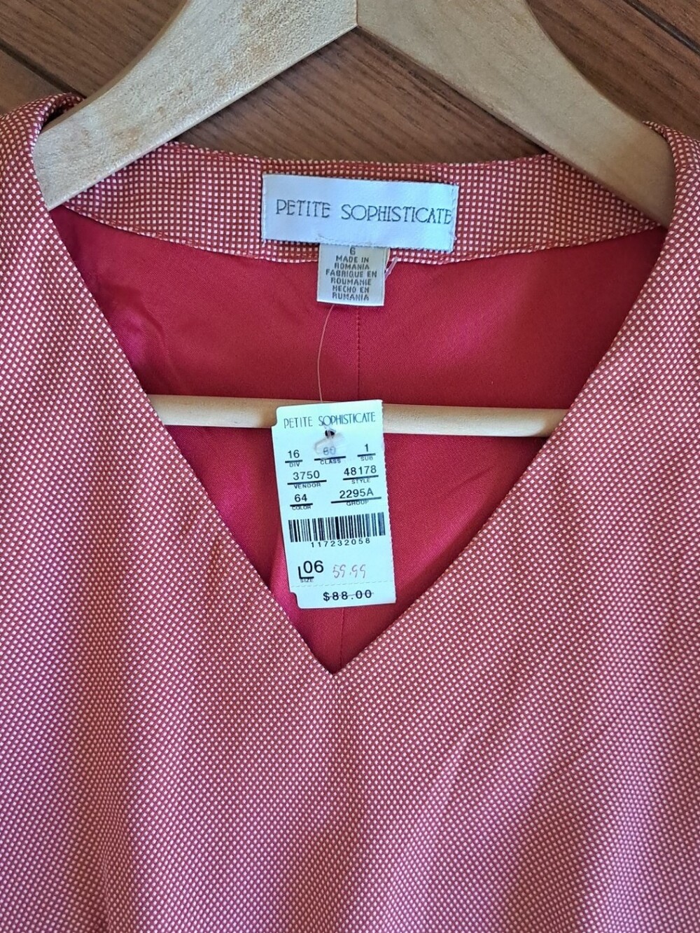 VINTAGE NWT Petite Sophisticate Red Micro Pin-Dot Midi Dress P6 - Picture 3 of 9